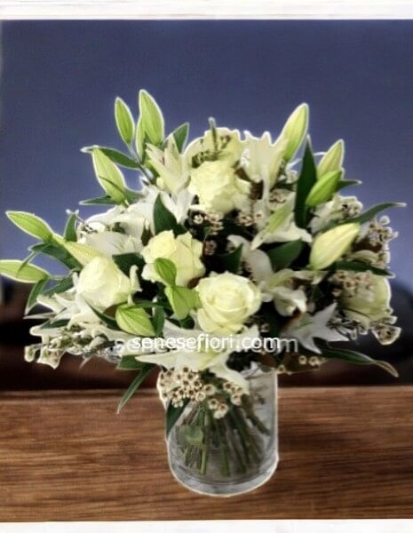 Mazzo bianco con lilium Small