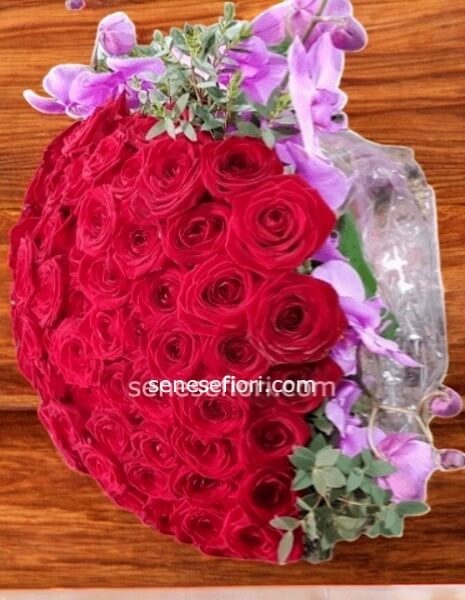 Bouquet di Rose Rosse Colombiane e orchidee