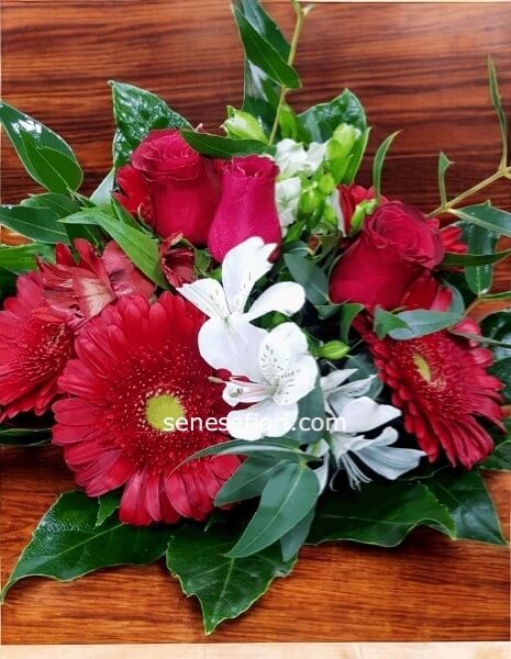 Bouquet toni del rosso